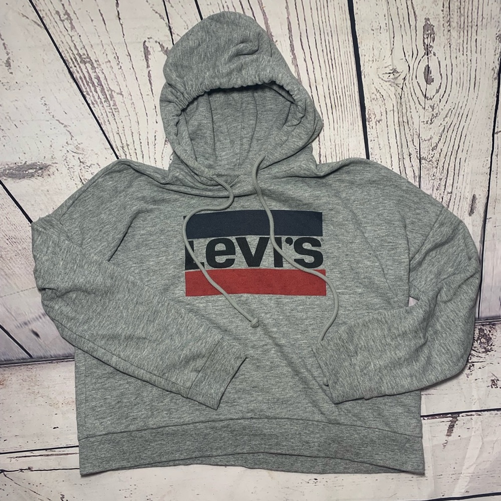 Levi’s cropped hoodie